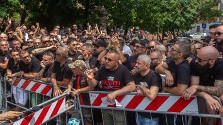 Inchiesta ultras, Curva Sud in presidio a San Vittore: “Non siamo un’associazione”