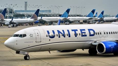 United Airlines tech issue that impacted more than 1,000 flights resolved, residual delays expected