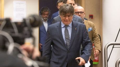 Puigdemont añora España: recurre al TC para que anule la orden de detención del Supremo y se le aplique la amnistía