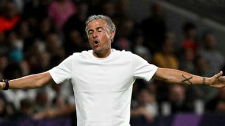 PSG-Trainer Luis Enrique muss nach Fahrrad-Unfall operiert werden