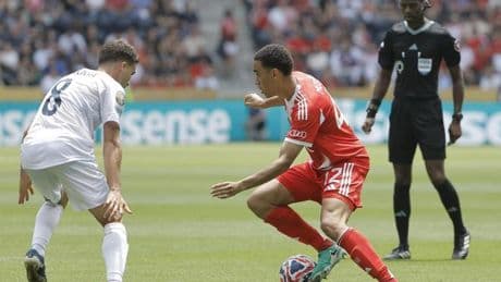Por qué el 10-0 del Bayern no es un drama para Auckland: "Somos un club de trabajadores, entrenamos por las tardes"