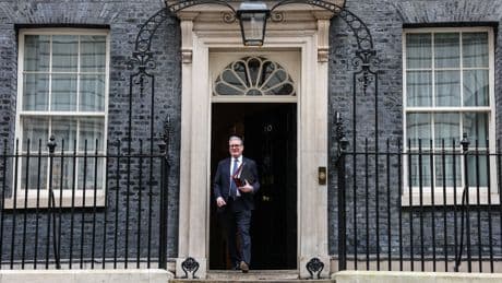 Londres mise sur l'investissement pour doper une croissance fragile