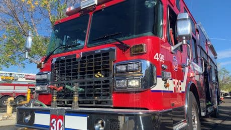 Fire breaks out at townhouse complex in Mill Woods