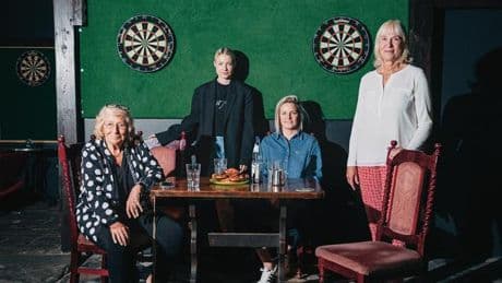 Frauen im Fußball: "Mir hat mal jemand als Feedback gesagt: Du hast zu viel Expertise"