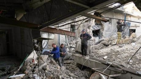 Klinik im Gaza-Streifen durch Luftangriff getroffen