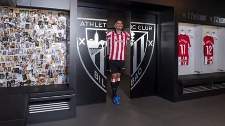 Areso no será el último fichaje porque Valverde tendrá un nuevo central