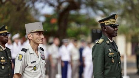 Westafrika: Frankreich übergibt letzte Militärstützpunkte an Senegal