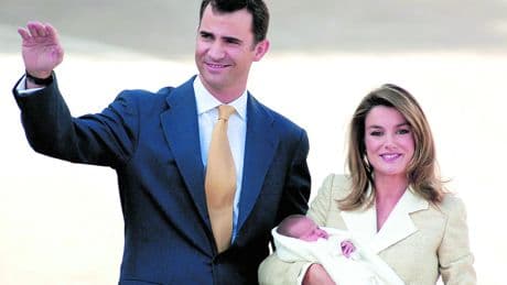El futuro de la Corona, luto en el Vaticano y el huracán Katrina