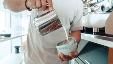 Esta es la leche que va a desaparecer de España según los ganaderos