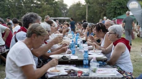 Comer espaguetis contra el fascismo