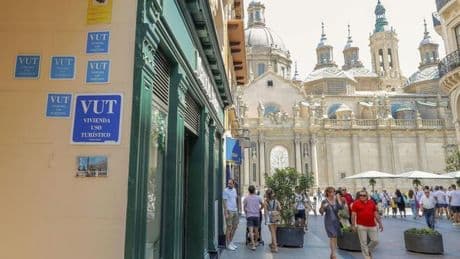 La patronal de viviendas turísticas aboga por un equilibrio entre visitantes y residentes en los destinos urbanos