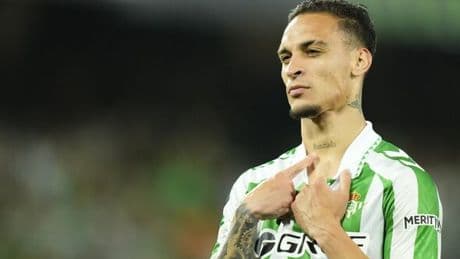 Man Utd receive new Antony enquiry as winger 'gives his word' over transfer