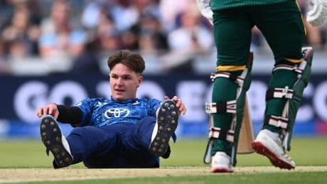 Harry Brook backs Sonny Baker to bounce back from brutal England debut