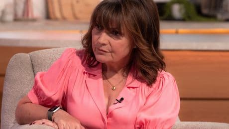 Lorraine Kelly Gets Candid About Her 2 Worst Celebrity Interview Moments Ever