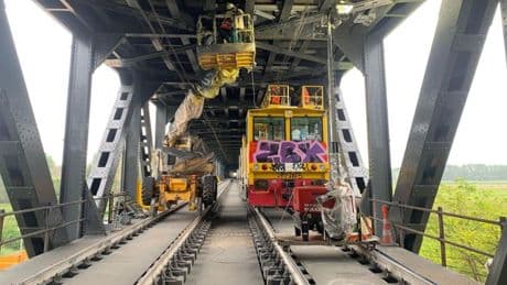 Ferrovie, riapre la Genova-Milano. Orari ripristinati ma meno treni | La scheda: le limitazioni e le modifiche