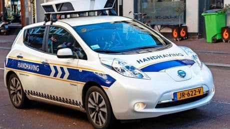 Man strijdt jaren tegen parkeerboete: ’Automaat was stuk, kon door blessure niet naar andere lopen’