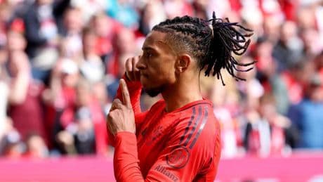 El Bayern gana pero no canta el alirón