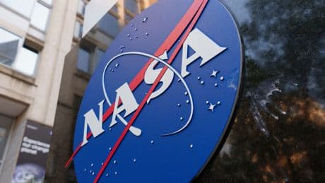 NASA veterans say political pressure and slashed funding are destroying mankind's ability to go on future missions