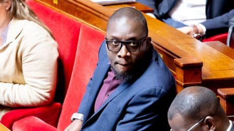 Bobigny : le député LFI Aly Diouara saisit le procureur pour des «violences policières», la préfecture de police dément