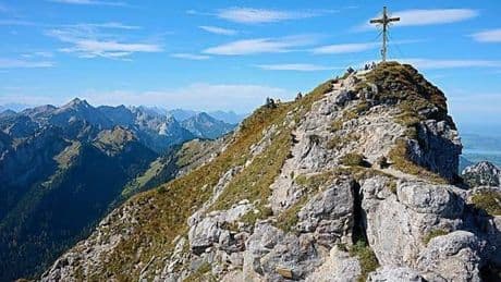 Alpen: Frau stürzt an Klammspitze vor Augen ihres Sohnes in den Tod