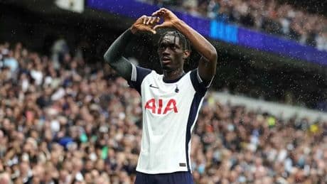 Fenerbahçe'den bir transfer çalımı daha! Yves Bissouma…
