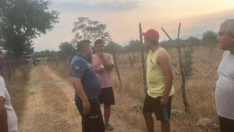 Balkonda oturan 12 yaşındaki çocuk hayatının şokunu yaşadı