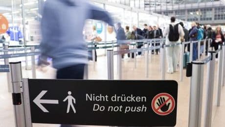 Flughafen Frankfurt-Hahn: Angeblich langsame Kontrollen sind kein Grund für Entschädigung