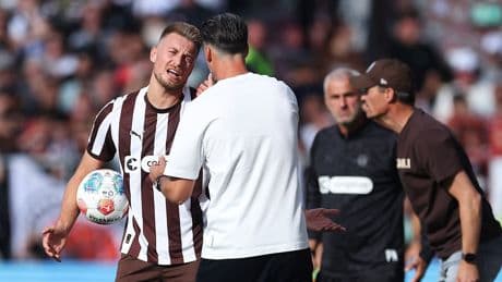St. Pauli - Augsburg - Unsportliche Wagner-Szene