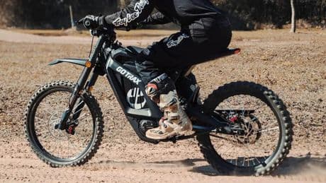 La moto eléctrica que asegura grandes dosis de diversión campera