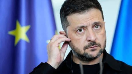 Volodymyr Zelenskyy Warns Trump About 1 Key Putin Tactic Ahead Of Peace Talks
