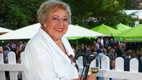 „Lindenstraße“-Legende Marie-Luise Marjan (84) - „Mein Rollator gibt mir ein ganz neues Lebensgefühl“