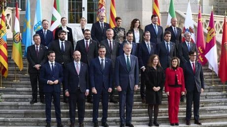 El Gobierno asume otra Conferencia de Presidentes sin acuerdos ante un Feijóo que enarbola su "potencia" para condicionarla