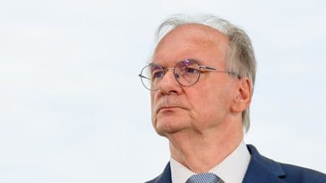 „Wer will denn, wie die AfD, dass importierte nationalistische Lehrer unsere Kinder unterrichten?“