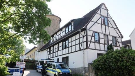 Bundesanwaltschaft: Mutmaßlicher Anführer von "Reichsbürger"-Gruppe festgenommen