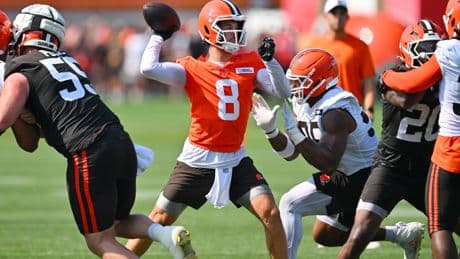 Kenny Pickett ‘very much involved’ in Browns’ QB competition despite injury