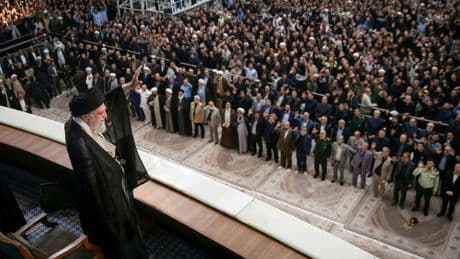 Nucléaire iranien : Trump appelle Israël à la retenue, sous la menace de l'Iran