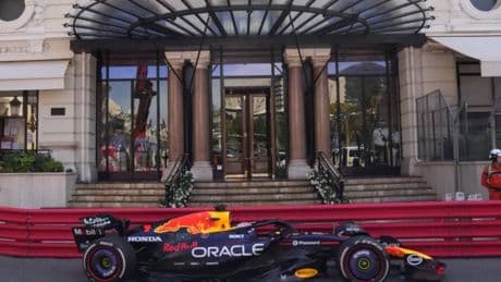 Verstappen se lo toma a broma: "Era como estar jugando en el Mario kart"