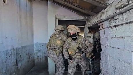 Batman'da zehir tacirlerine yönelik operasyon: 8 şüpheli tutuklandı