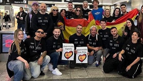 Melody ya está en Basilea: así ha sido el viaje de la representante española en Eurovisión 2025