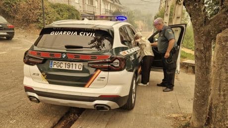La angustia de pueblos entre el humo y las llamas: “Papá, la vida vale más que la casa”