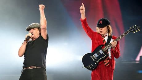 Ac-Dc: il rombo del rock manda in estasi i settantamila di Imola