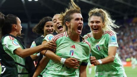 Girelli grijpt heldenrol tegen Noorwegen en brengt Italië naar halve finales EK