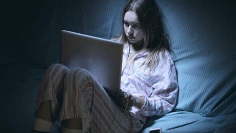„Wie kann ich Essstörung verheimlichen?“ – Der gefährliche Einfluss von ChatGPT auf Jugendliche