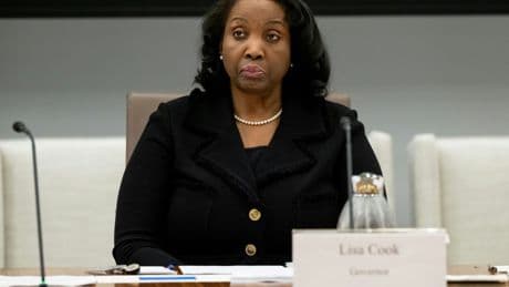 Donald Trump intensifie sa pression sur la Fed et réclame la démission de Lisa Cook