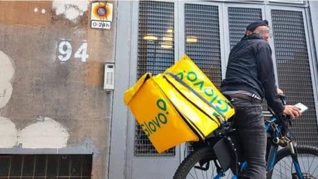 Bruselas multa con 330 millones a Glovo y Delivery Hero por formar un cártel ilegal antes de su fusión