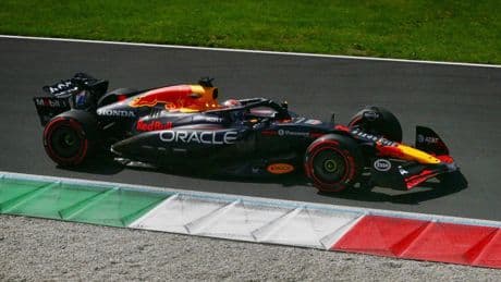 Verstappen logra la pole por delante de los McLaren y amarga la fiesta de los Ferrari en Monza; Alonso saldrá 8º