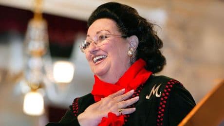 La jueza paraliza el desahucio de los Caballé de la sede de su fundación por su situación de vulnerabilidad económica
