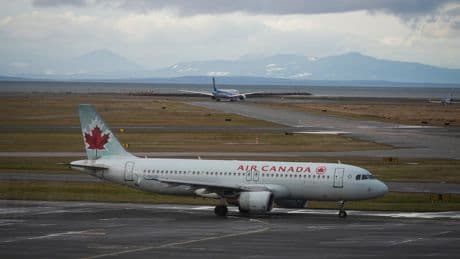 Air Canada to begin cancelling flights ahead of possible strike by flight attendants