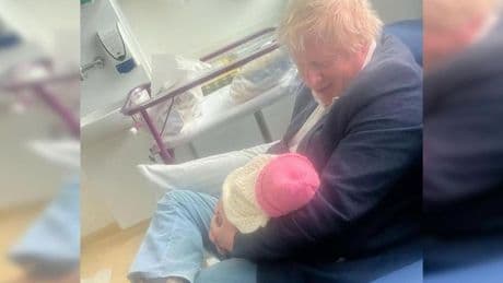 Eski İngiltere Başbakanı Johnson, 9’uncu kez baba oldu