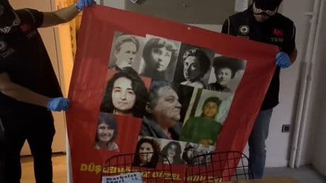 İzmir merkezli 3 ilde MLKP operasyonu
